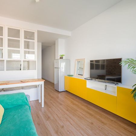 Las Canteras Beach Apartment Sagasta Лас-Пальмас-де-Гран-Канария Экстерьер фото